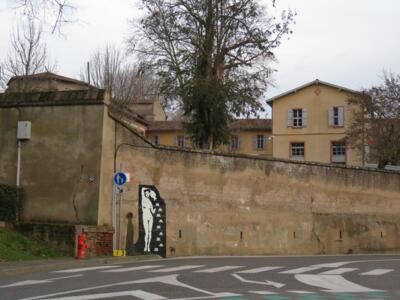 MTB_09, Space Invader on 1 Rue du Tescou — Street art by Invader in Montauban