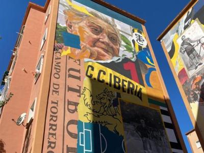 Hommage au football et au cyclisme de Torrero — Street art de Projeto Ruido à Zaragoza