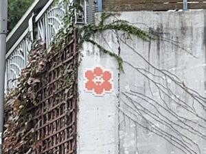 SL_07, Space Invader on 92 Toegye-ro 18-gil — Street art by Invader in Seoul