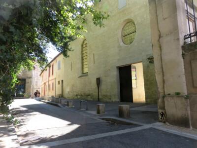 AVI_12, Space Invader on 20 Rue du Roi René — Street art by Invader in Avignon