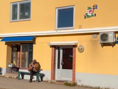 LAP_28, Space Invader on Föreningsgatan — Street art by Invader in Jokkmokk