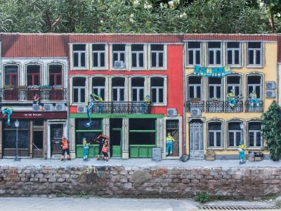 Brussels Days — Street art de Jaune à Madrid