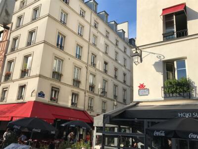 PA_839, Space Invader on Rue Pierre Lescot — Street art by Invader in Paris