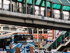 BGK_14, Space Invader de Ratchadamri Road — Street art de Invader à Bangkok