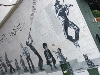De la musique avant toute chose par Jef Aérosol — Street art de Jef Aérosol à Bruxelles
