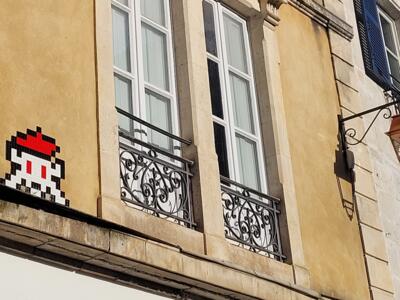 BAB_26, Space Invader de la rue Bourgneuf — Street art de Invader à Bayonne