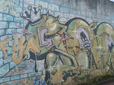 Wildstyle Monstre FIFA et Couronne — Street art à Lisbon
