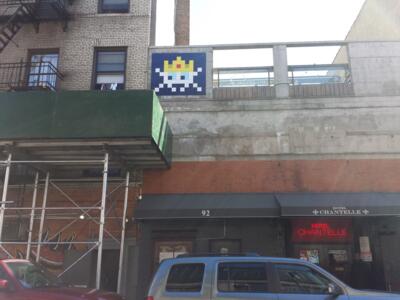 NY_157, Space Invader on 101 Delancey St — Street art by Invader in New York