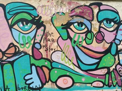 Visages cubistes et lecture, par Bona Borda — Street art à Lisboa