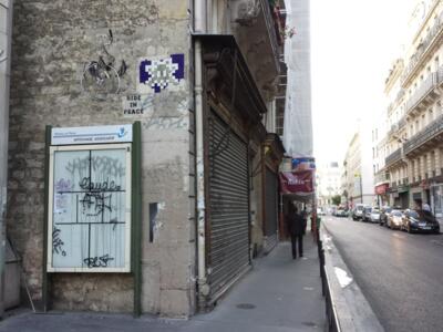 PA_1007, Space Invader on 11 bis Rue Drouot — Street art by Invader in Paris