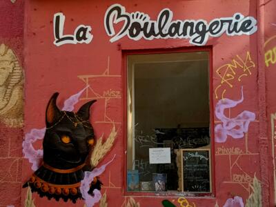 Bastet cat of La Boulangerie — Street art in Marseille