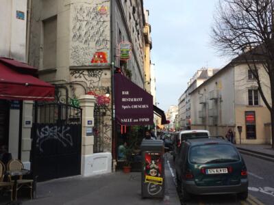 PA_607, Space Invader on Rue d'Orsel — Street art by Invader in Paris