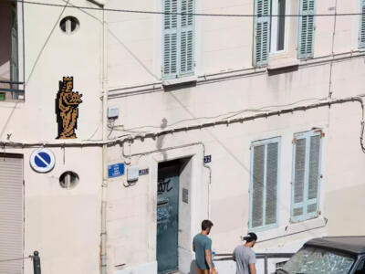 MARS_43, Space Invader de la rue Chaix — Street art de Invader à Marseille