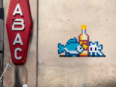 MARS_57, Space Invader on Place des Capucines — Street art by Invader in Marseille