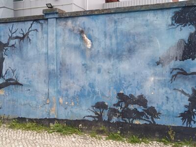 Blue forest and a grandmother's face — Street art in Lisboa