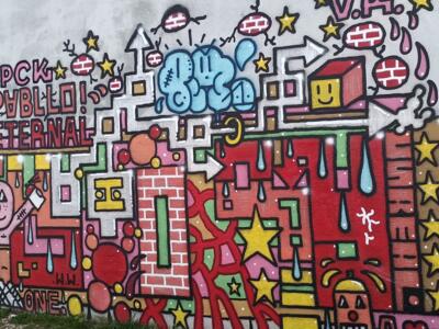PCK Pabllo Eternal, Teeming Mural — Street art in Almada