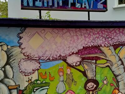 Nimm Platz par Klaus Klinger et Miroh — Street art de Klaus Klinger, Miroh à Düsseldorf