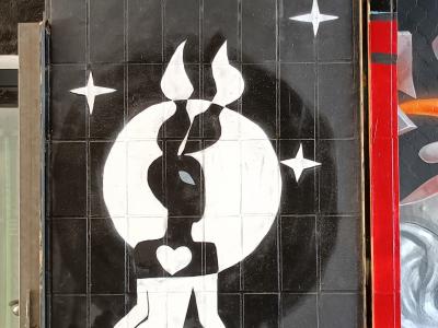 Silhouette étoilée d'Irshi — Street art de Irshi à Berlin