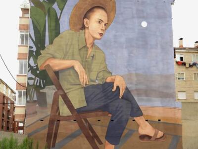 Waiting — Street art by Artez in La Bañeza