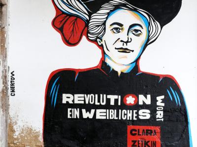 Révolution, un mot féminin — Street art de Tina Chertova à Leipzig
