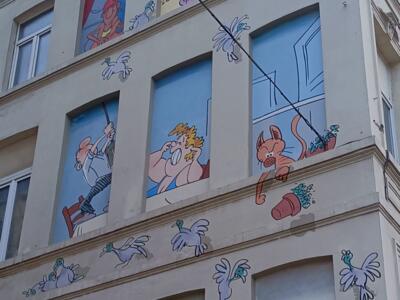 Froud and Stouf at the Windows by Jannin and Liberski — Street art by Stefan Liberski, Frédéric Jannin in Bruxelles