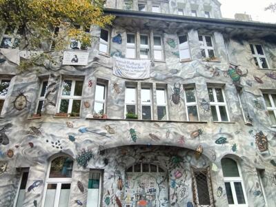 Käferhaus, la maison aux insectes — Street art de Till Martin Köster, Christian Bolte à Düsseldorf