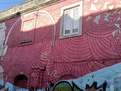 Conta-me Histórias by Mário Belém — Street art by Mário Belém in Cascais