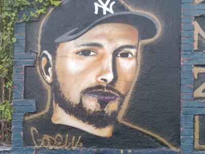NY Cap Portrait by Godelu — Street art by Godelu in Nantes