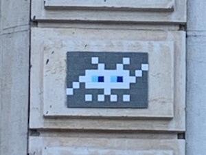GRN_09, Space Invader on 3 Avenue Alsace-Lorraine — Street art by Invader in Grenoble