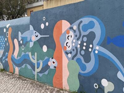 Flat-colour seabed by Catarina Glam — Street art by Catarina Glam in Lisboa