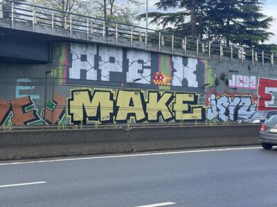 PA_1238, Space Invader on Cimetière de la Courneuve — Street art by Invader in La Courneuve