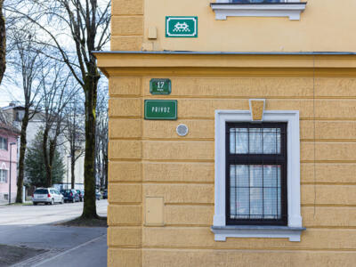 LJU_26, Space Invader de Privoz 17 — Street art de Invader à Ljubljana