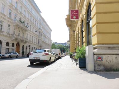 WN_25, Space Invader on Gonzagagasse — Street art by Invader in Wien