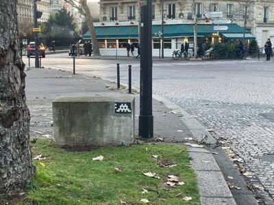 PA_338, Space Invader on 6 Boulevard Pereire — Street art by Invader in Paris