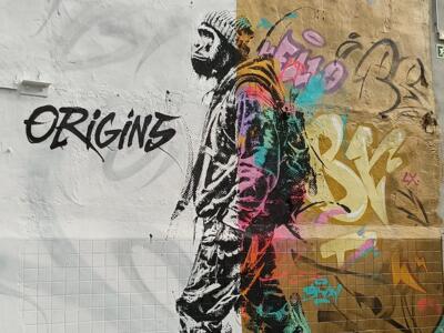 Origins, marcheur qui se dissout en tags — Street art à Lisboa