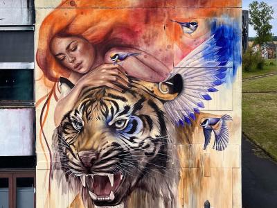 Promising Each Other Tomorrow — Street art by Licea in Lurcy-Lévis