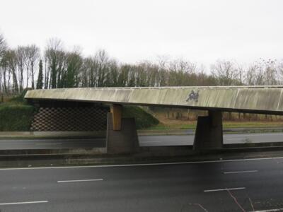 LIL_00, Space Invader de l'autoroute du Nord — Street art de Invader à Lille