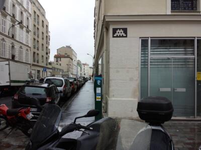 PA_535, Space Invader on 52 Rue de Terre-Neuve — Street art by Invader in Paris