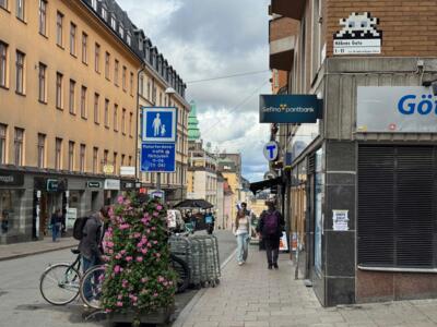 STK_10, Space Invader on Hökens Gata — Street art by Invader in Stockholm