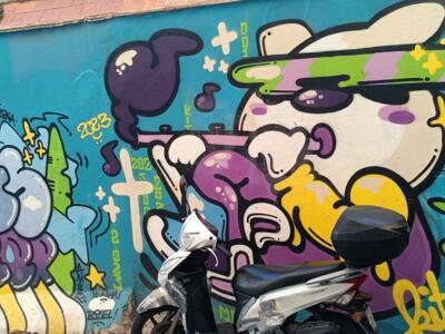Character in a striped cap by Kitsa — Street art by Kitsa in Marseille