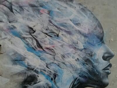 Born of Rage, Crowned in Light — Street art de L7M à Lisboa