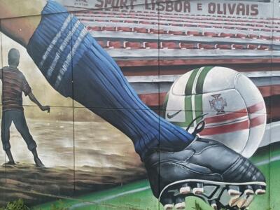 Sport Lisboa e Olivais, the Shot on Goal — Street art in Lisboa