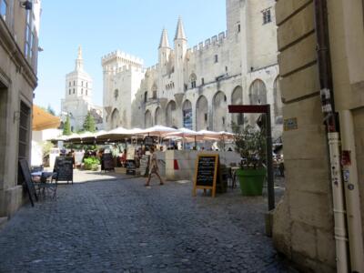 AVI_06, Space Invader on 23 Rue Gérard Philipe — Street art by Invader in Avignon