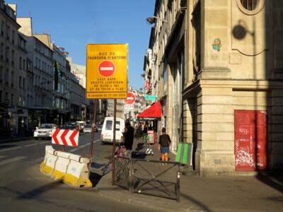 PA_372, Space Invader on 65 Rue du Faubourg Saint-Antoine — Street art by Invader in Paris