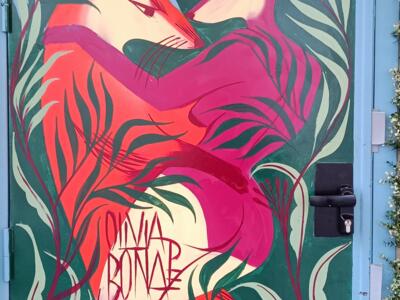 Embracing foxes by Olivia de Bona — Street art by Olivia de Bona in Paris