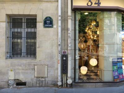 PA_704, Space Invader on Rue de la Cerisaie — Street art by Invader in Paris