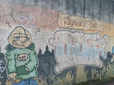 Renascer é Viver — Personnage au Hoodie — Street art à Lisbon