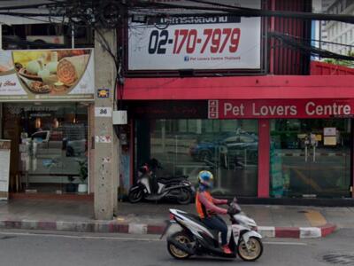 BGK_33, Space Invader de Soi Sukhumvit 55 — Street art de Invader à Bangkok