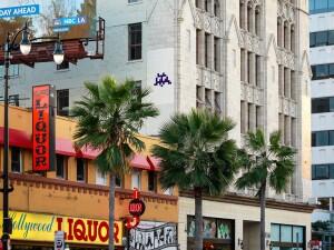 LA_169, Space Invader de Hollywood Boulevard — Street art de Invader à Los Angeles