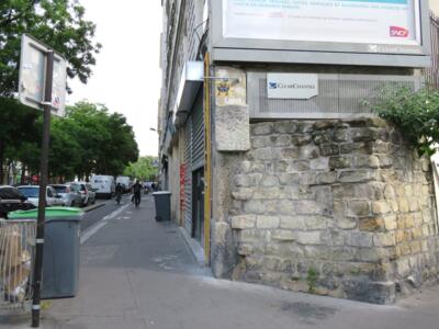 PA_280, Space Invader du boulevard de Ménilmontant — Street art de Invader à Paris